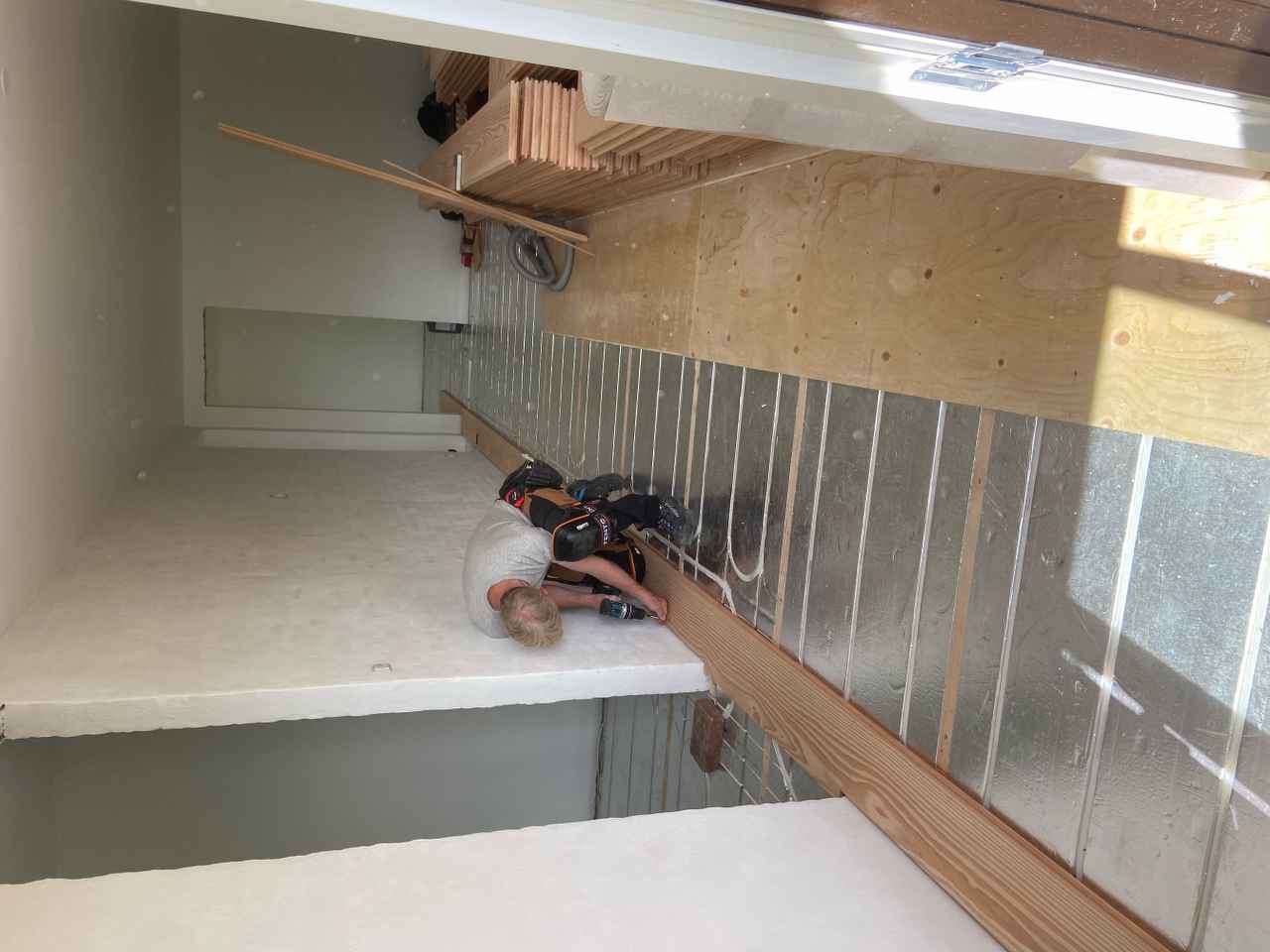 Trægulv lagt af tømrer